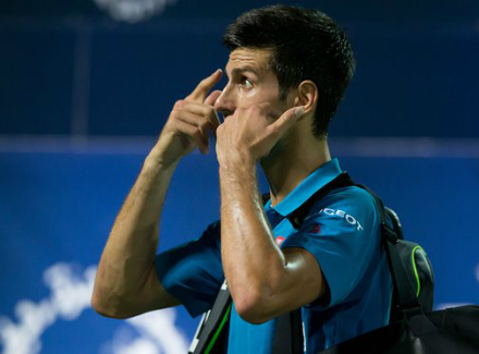 Ноле очаква очите му да се оправят до дни