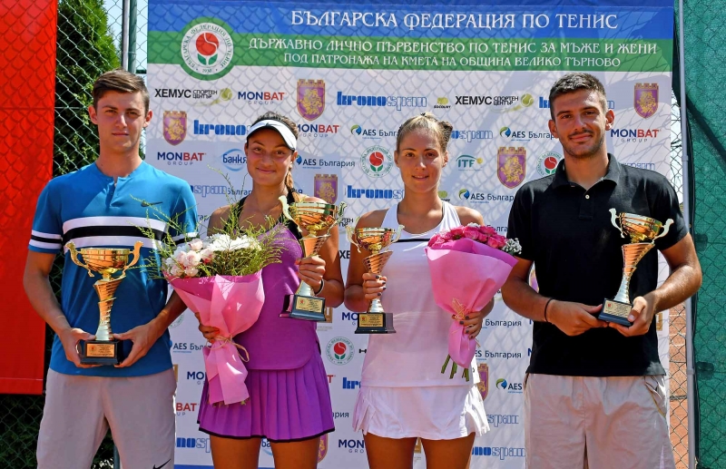 Лазаров и Аршинкова спечелиха титлата на смесени двойки (снимки)
