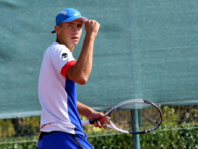 Вкъщи с българските тенис звезди - Александър Донски