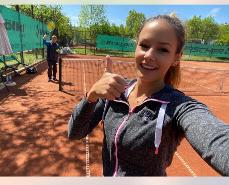 Стаматова започна с победа на турнир в Полша