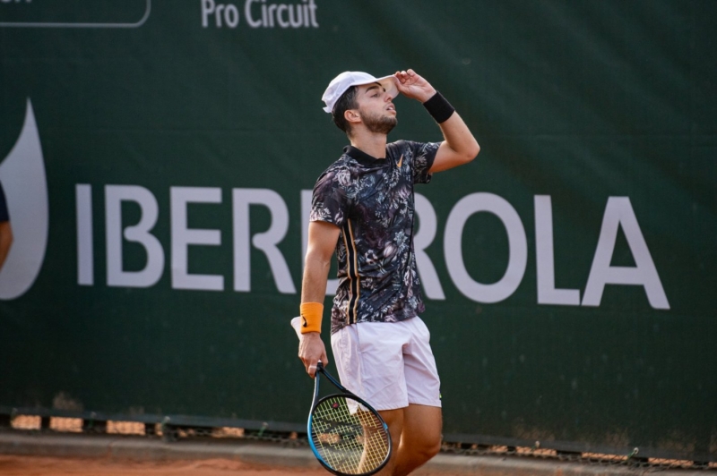 Адриан Андреев загуби драматично във финалния кръг на квалификациите на Ролан Гарос
