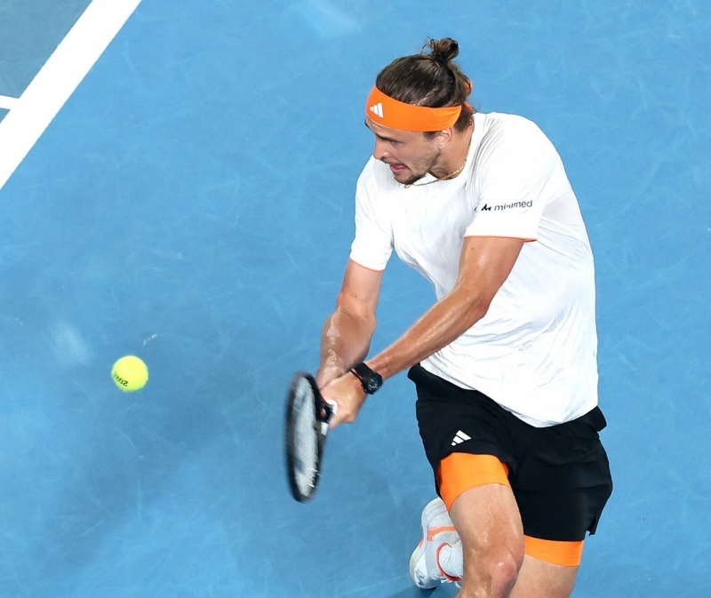 Александър Зверев е първият полуфиналист в Мелбърн