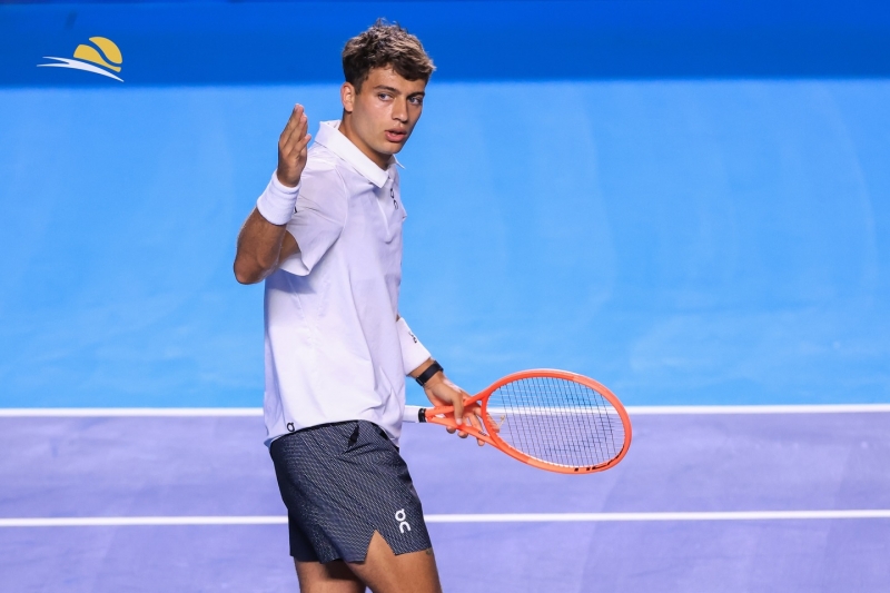 Коболи срещу Тиафо на финала в Акапулко