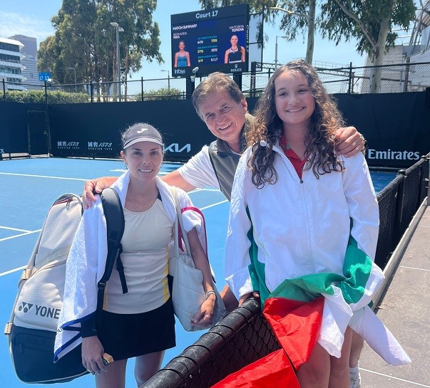 Виктория Томова започна с победа в квалификациите на Australian Open