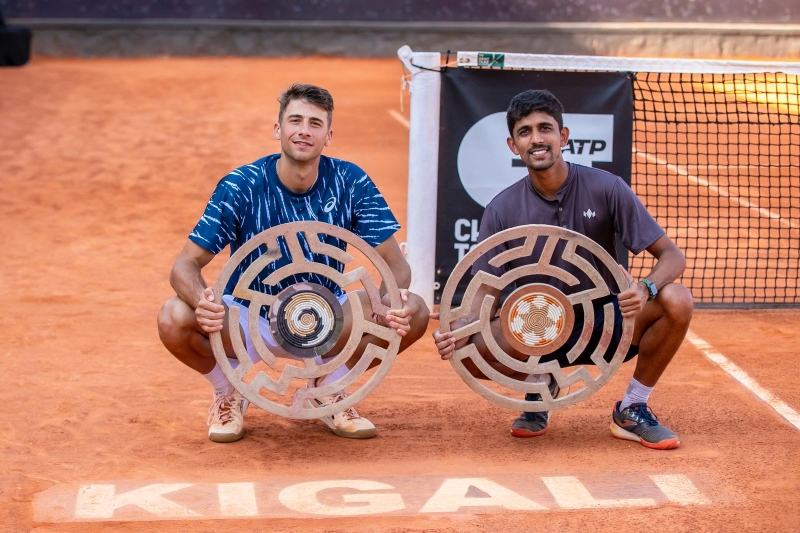 Донски с титлата на двойки на Чалънджъра в Ню Делхи