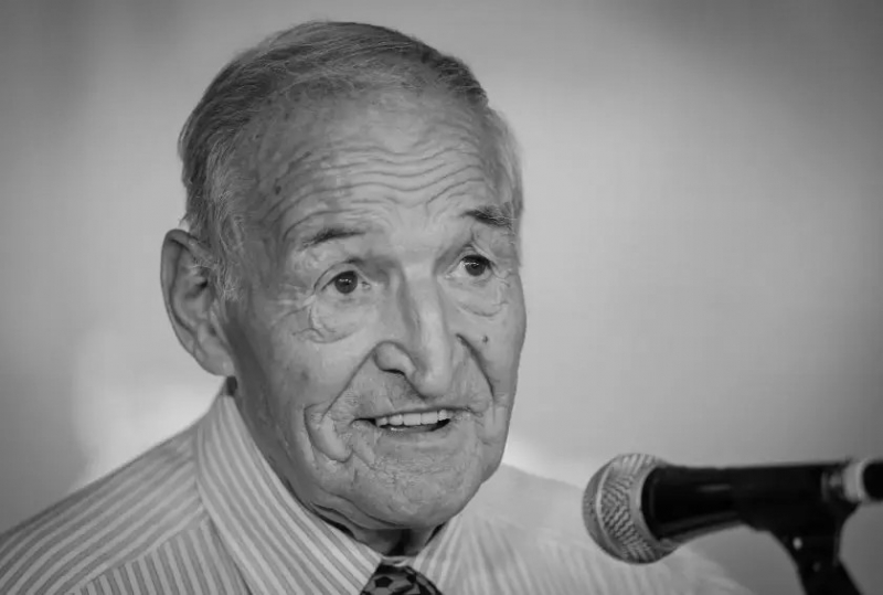 Поклонението пред Димитър Пенев ще бъде в понеделник