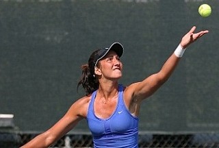 Александрина Найденова достигна четвъртфинал в Мелбърн