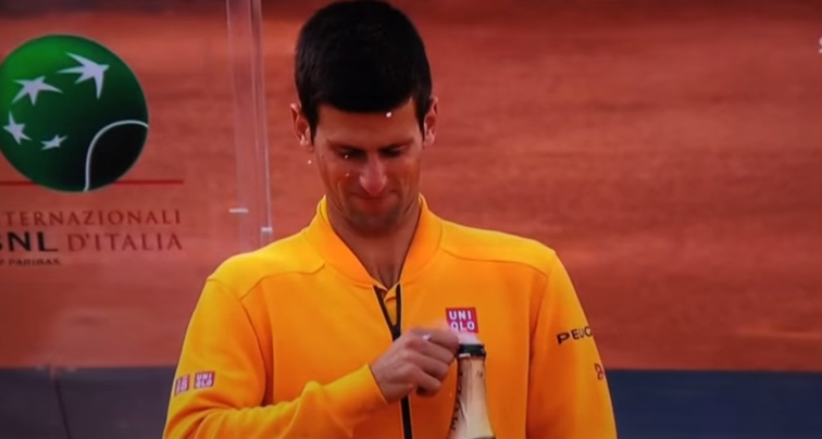 ВИДЕО: Джокович доволен, че не е загубил зрението си в Рим – вижте защо