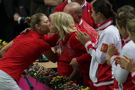 Вера Звонарьова прати Русия на финал за Фед Къп