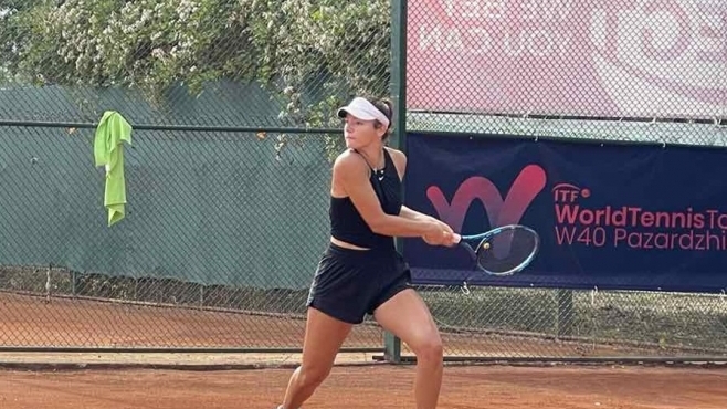 Лия Каратанчева се класира за четвъртфиналите в Пазарджик 