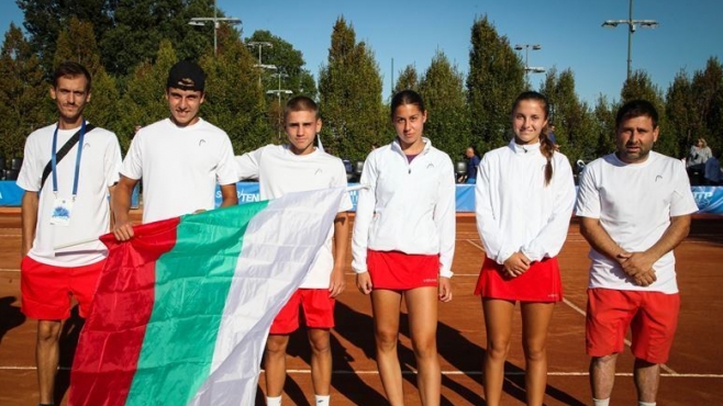 Денчева и Янева се класираха за финала на двойки на Европейското първенство