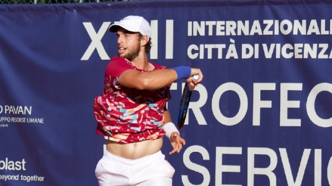 Андреев отпадна на четвъртфиналите на Чалънджър в Италия