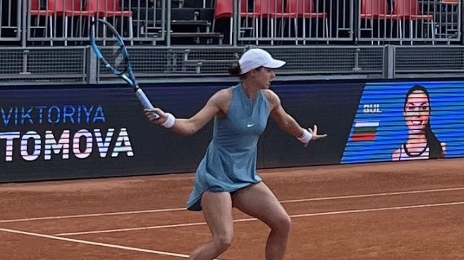 Виктория Томова отпадна на четвъртфиналите в Прага