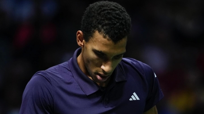 Оже-Алиасим попълни финалното каре в Торино