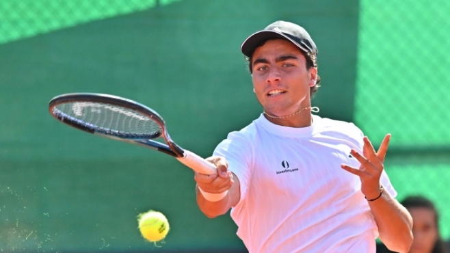 Иван Иванов отпадна на старта на турнир в Анталия