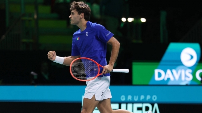 Италия се класира за полуфинала на Davis Cup