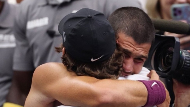 Какви са възможните причини за раздялата на Алкарас и Фереро