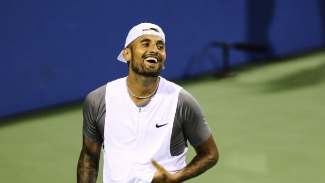 Кириос спечели Битката на половете срещу Сабаленка