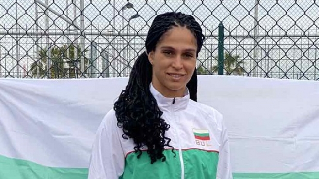 Край на серията на Изабелла Шиникова в Кения