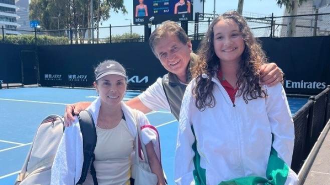 Виктория Томова започна с победа в квалификациите на Australian Open