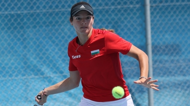 Лиа Каратанчева се класира за четвъртфиналите на сингъл в САЩ