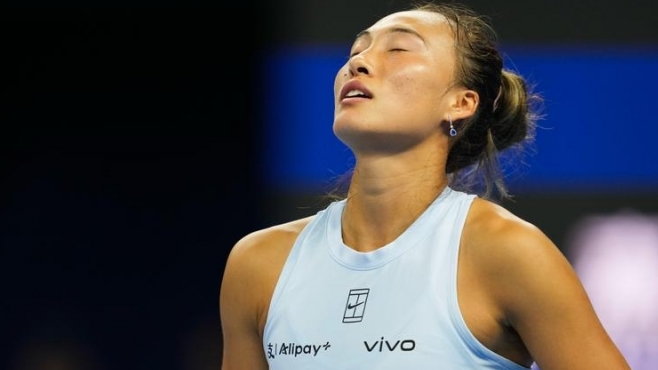 Джън се завърна с победа в Доха, Радукану се оттегли заради здравословни проблеми