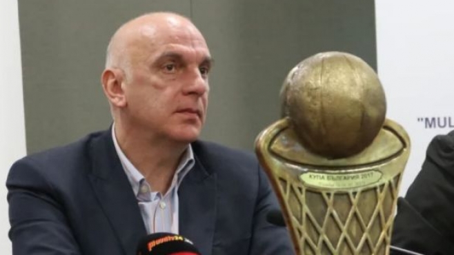 Асоциацията на българските спортни федерации с отворено писмо към президента и служебния премиер