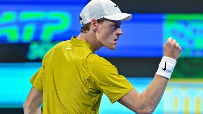 Синер и Алкарас с победи и са на четвъртфинали в Доха