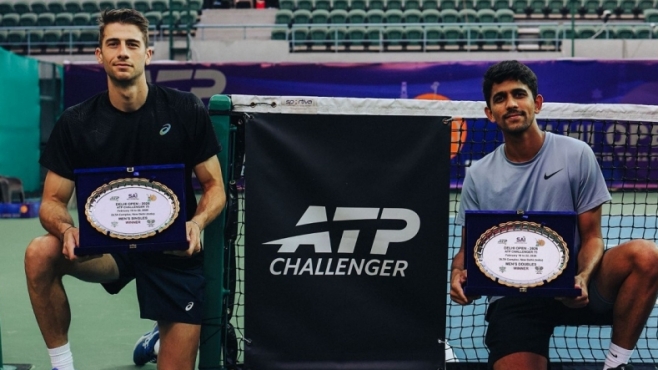 Алекс Донски се изкачи до №109 в ранглистата на двойки