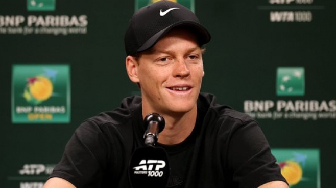 Синер работи върху агресивността си от основната линия