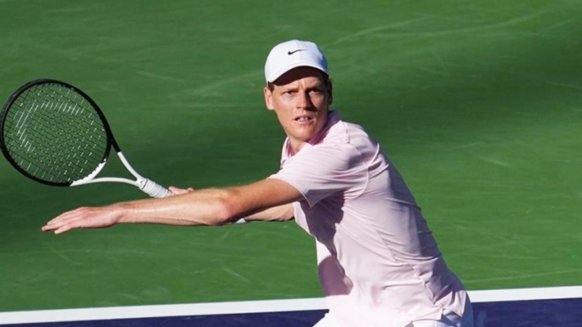 Яник Синер продължава уверено в Калифорния