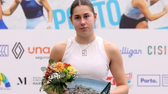 България победи Република Южна Африка в Били Джийн Кинг къп. Следва мач с Мароко