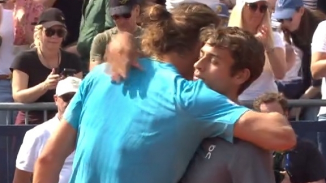 Флавио Коболи изигра мача на живота си и ще спори за трофея в Мюнхен