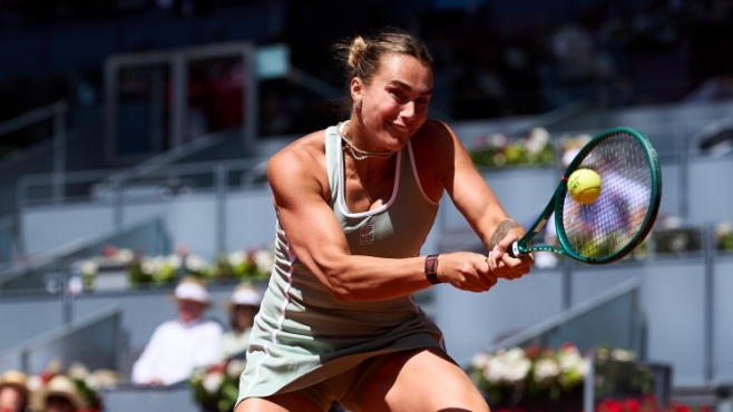 Сабаленка с обрат над Осака в супер мач