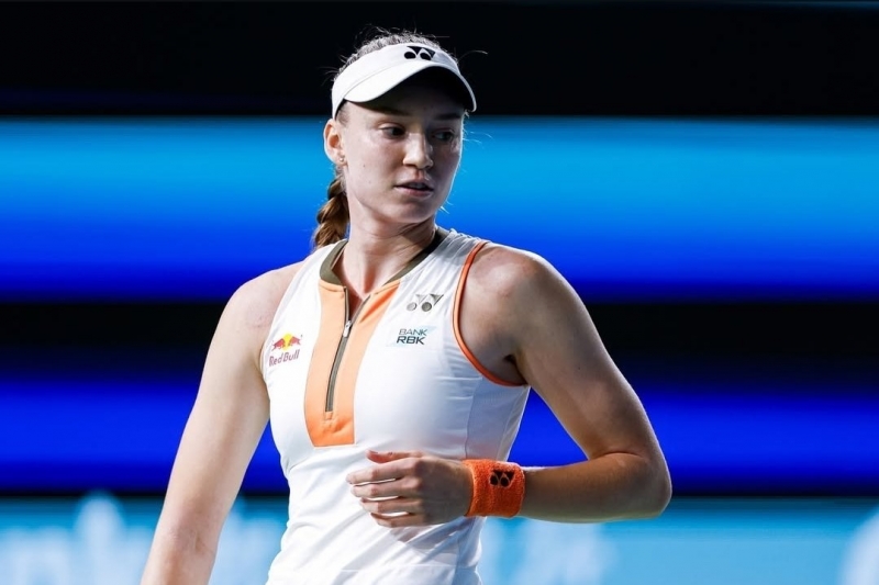 Рибакина с трети пореден успех на Финалите на WTA