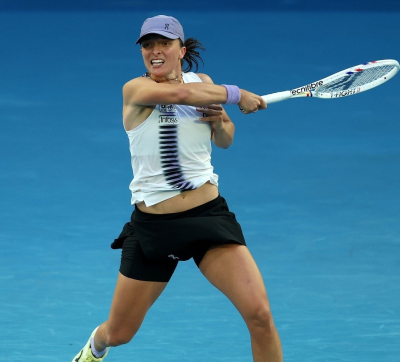 Швьонтек си осигури дуел с Рибакина на четвъртфиналите