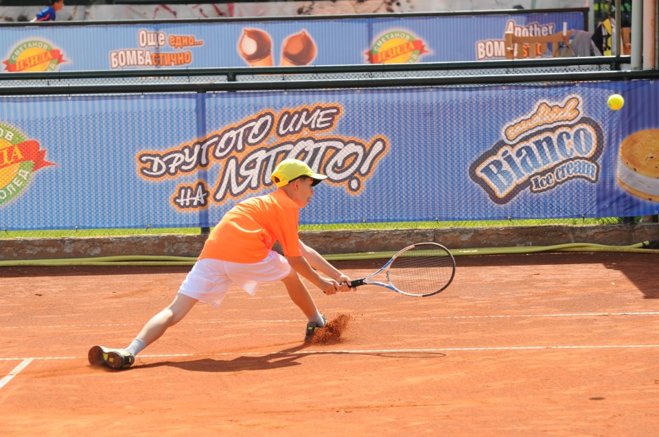 Четирима български тенисисти на полуфинал на "Изида Къп"