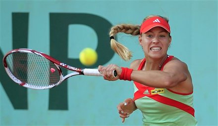 Кербер с първи четвъртфинал в Париж, Сара Ерани на втори за 2012