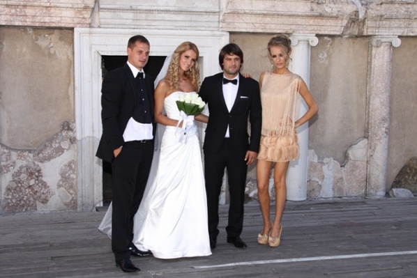 СНИМКИ: Тодор Енев мина под венчилото