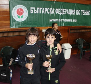 Млади български надежди на силен турнир във Франция