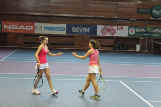 Ботушарова срещу Златанова на четвъртфинал в Ниш