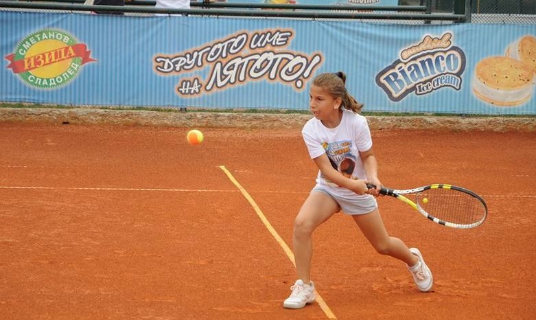 Николова и Йорданова се класираха за финалния "Мастърс" в Плевен