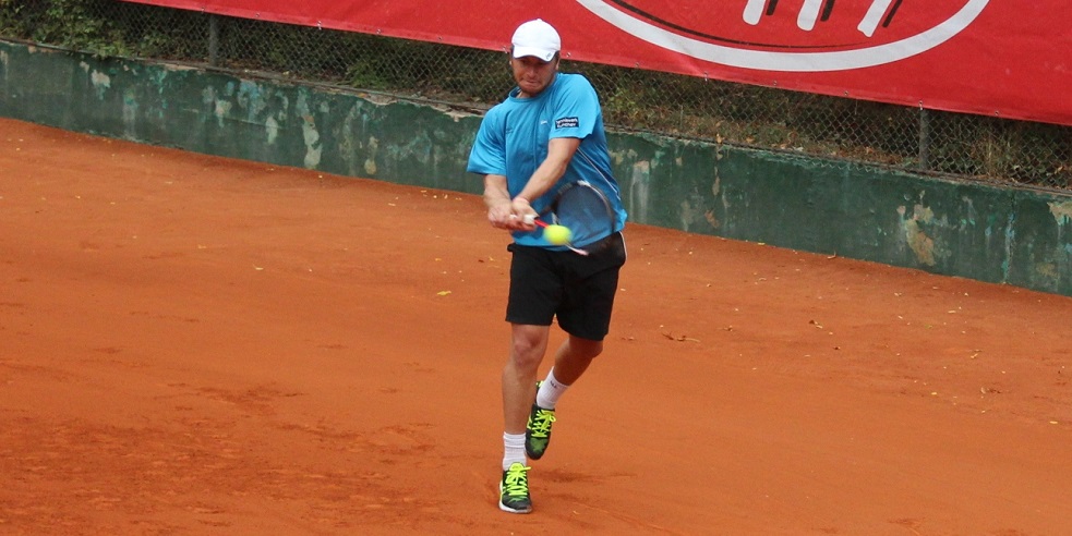Тихомир Грозданов с успешен старт на турнир в Будапеща