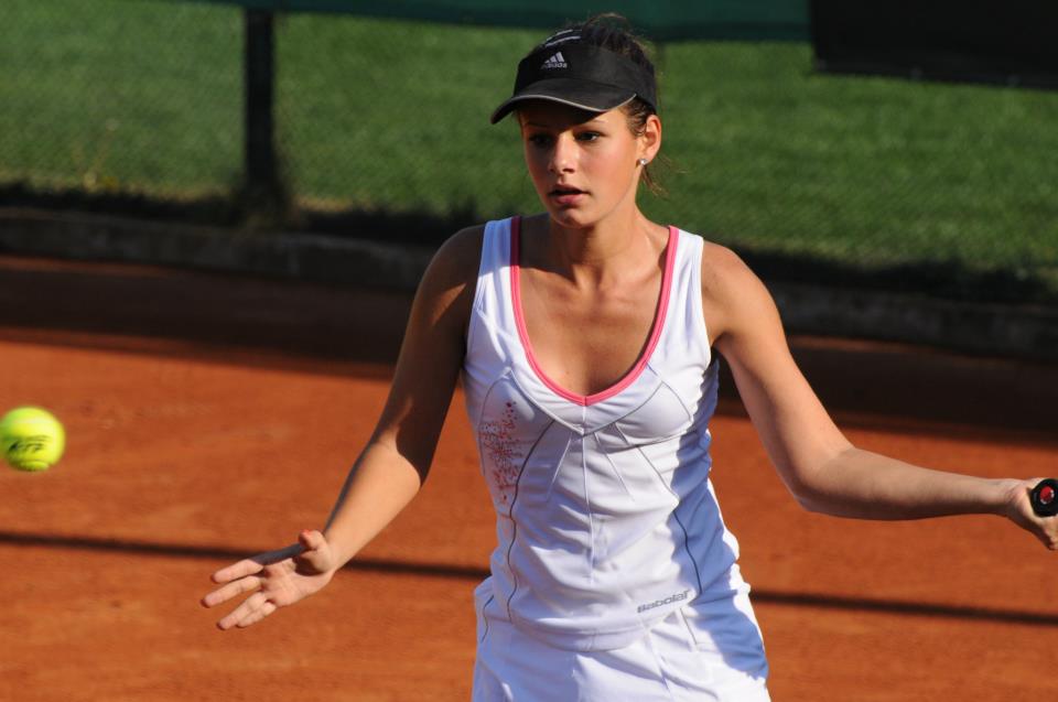 Юлия Стаматова достигна четвъртфиналите в Ираклион