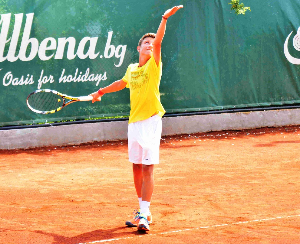 Ясни са полуфиналистите на Държавното първенство до 16 г.