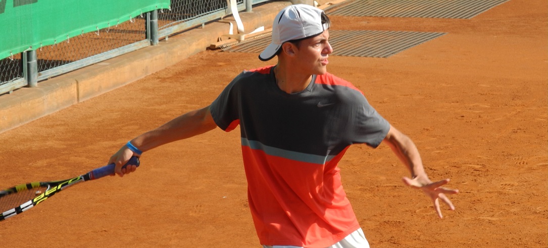 Александър Лазаров на финала на Dema Cup