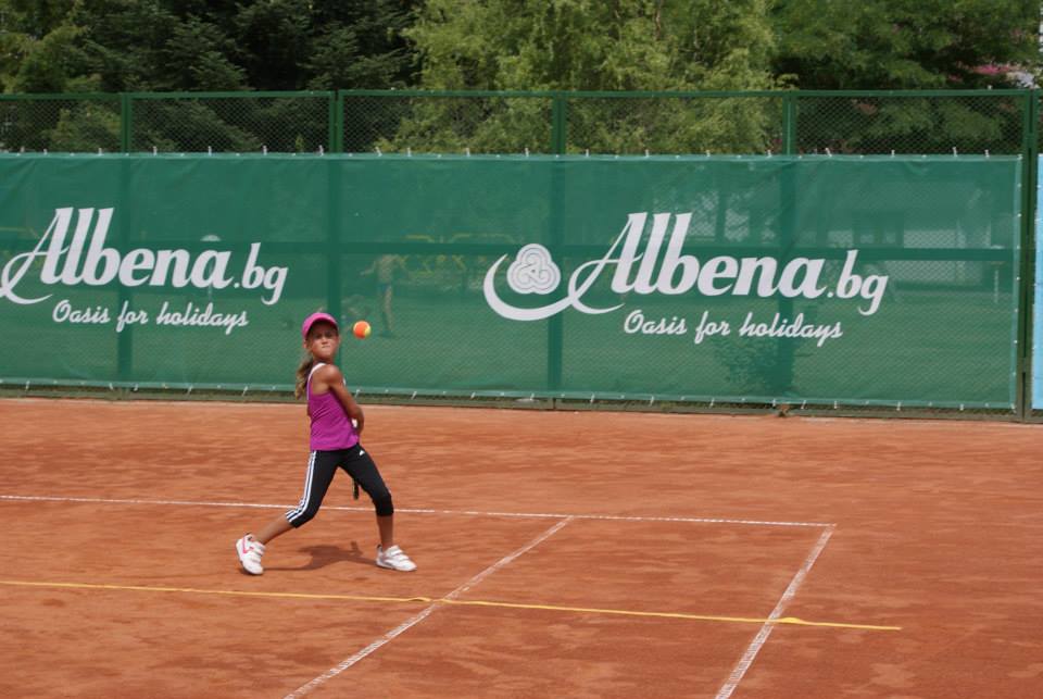 Започнаха записванията за първия детски тенис турнир в Албена