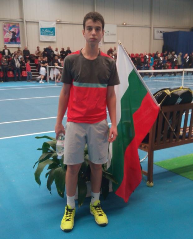 Адриан Андреев на полуфинал на двойки в Испания