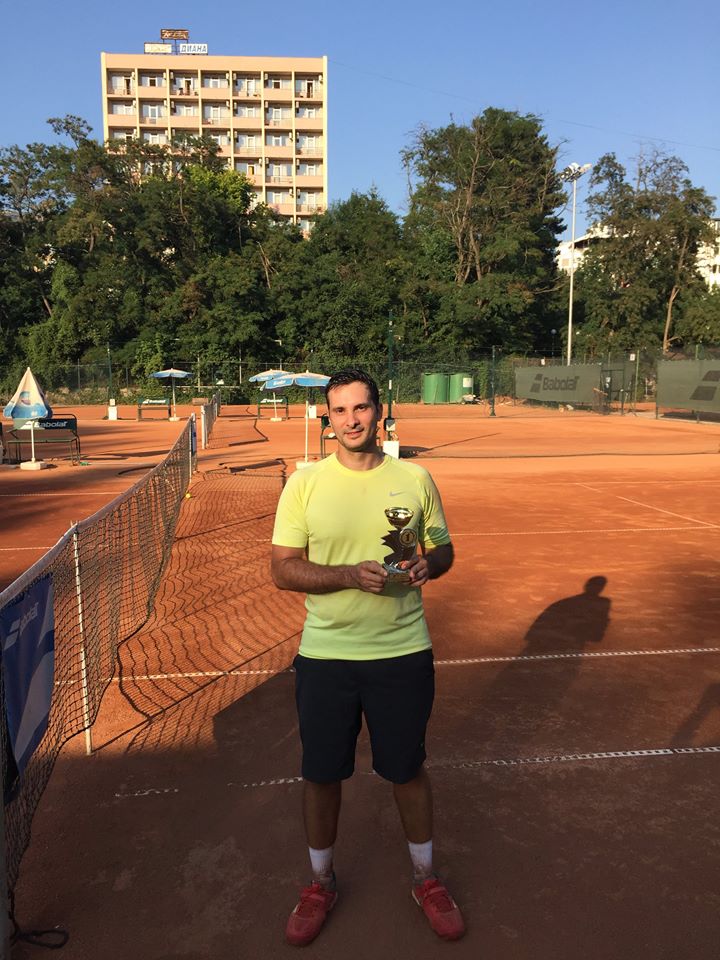 Грък спечели 12-ия турнир от летните серии на „Диана”