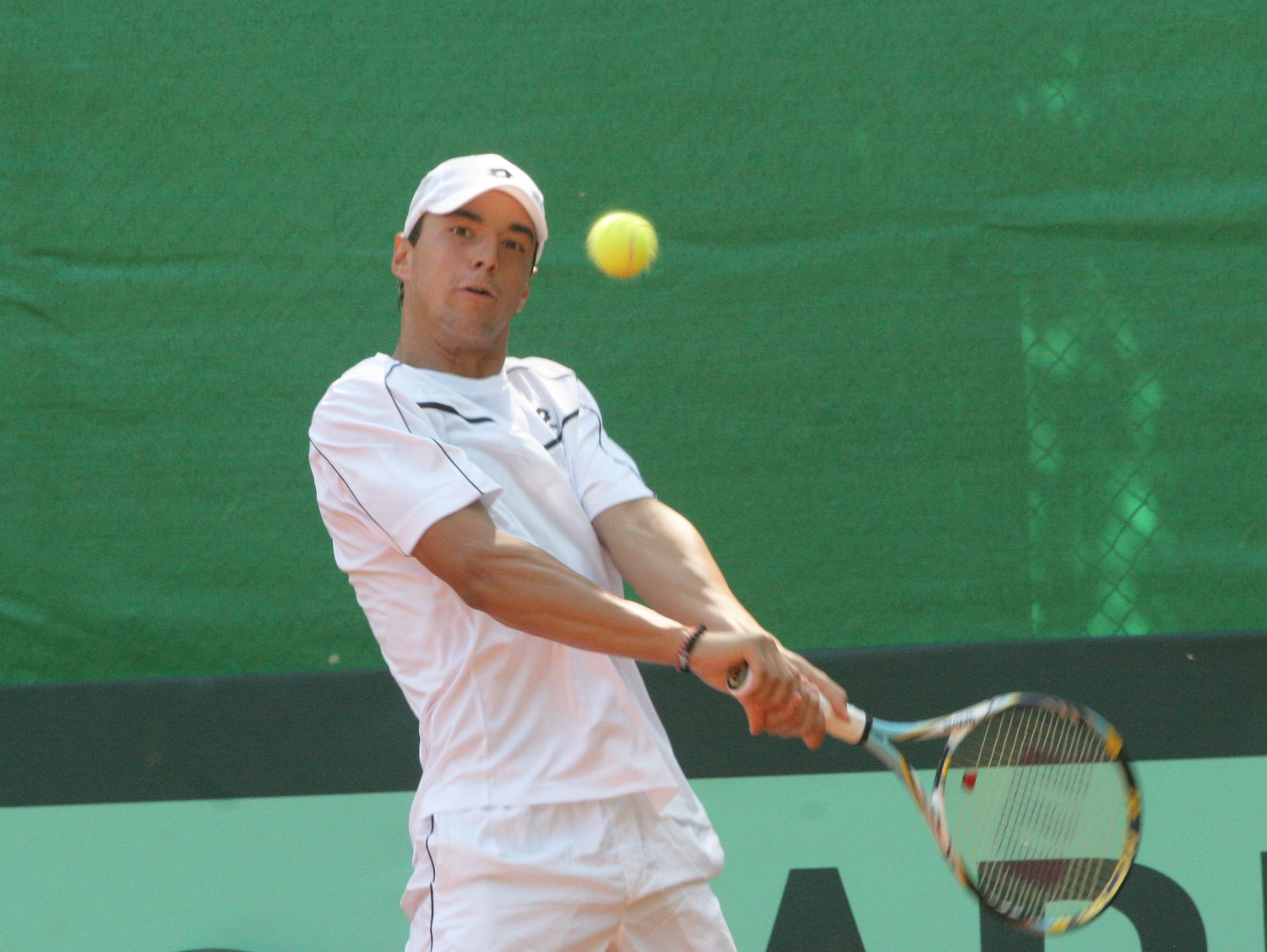 Кузманов спечели шеста поредна победа в Ел Кантауи